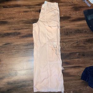 BDG Peach Wide Leg Low Rise Cargo Pants